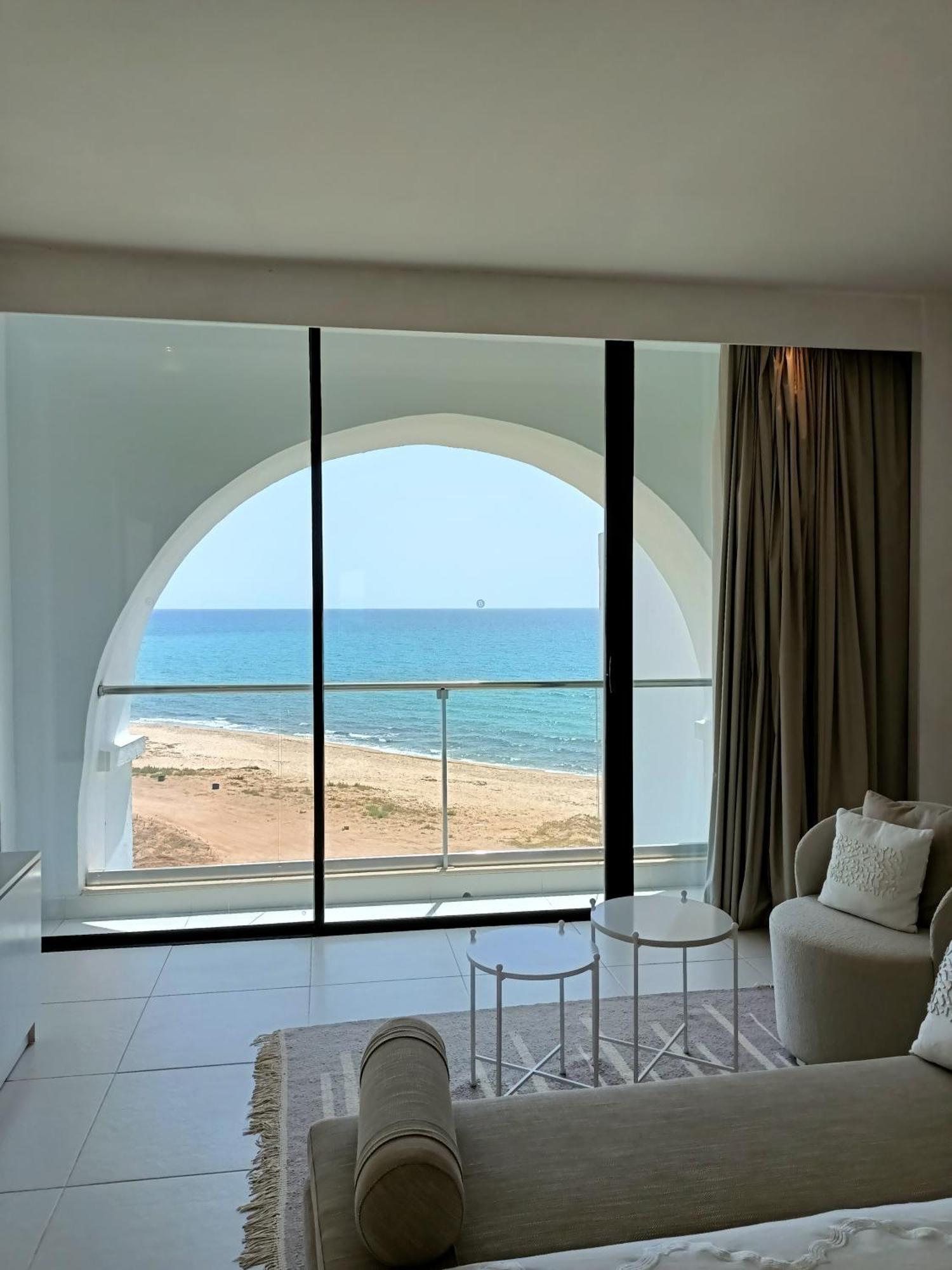 Hotel La Badira - Adult Only Al-Hammamat Zewnętrze zdjęcie A view of the Mediterranean from a hotel room in Herzliya